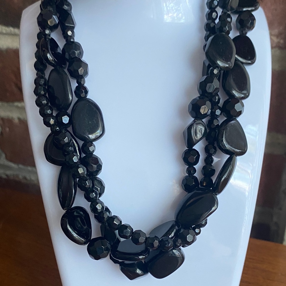 Triple strand crystal Black Beaded Necklace